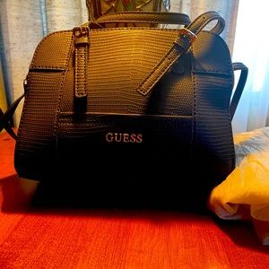 Guess purse